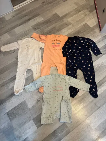 4 pyjamas léger