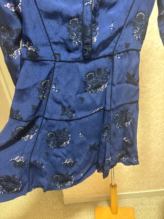 Superbe robe Karl Marc John neuve - Taille S - Imprimé fleuri - photo numéro 3