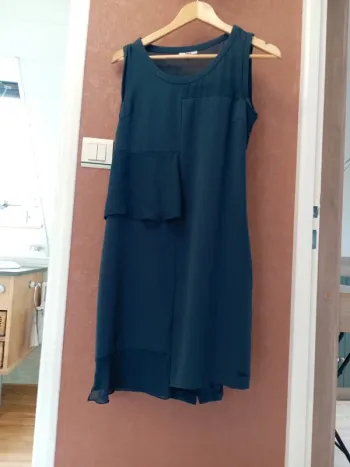 Robe midi sans manches