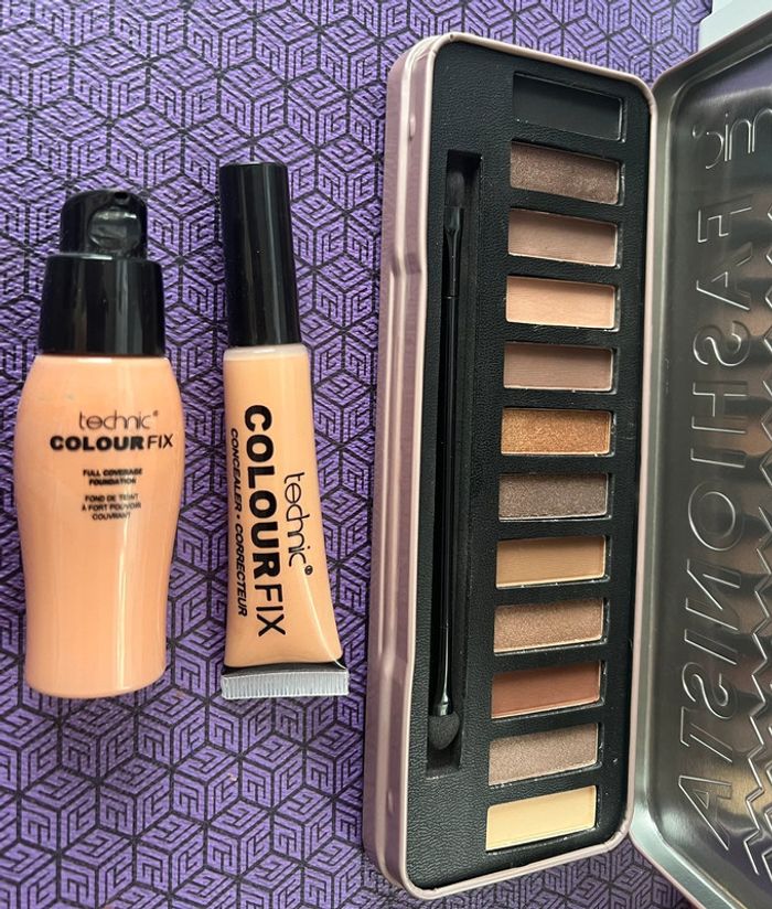 lot maquillage Technic