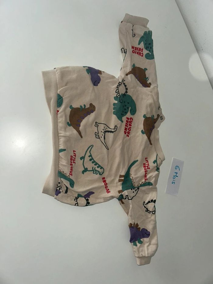 Pull dinosaures h&m taille 68 - photo numéro 3