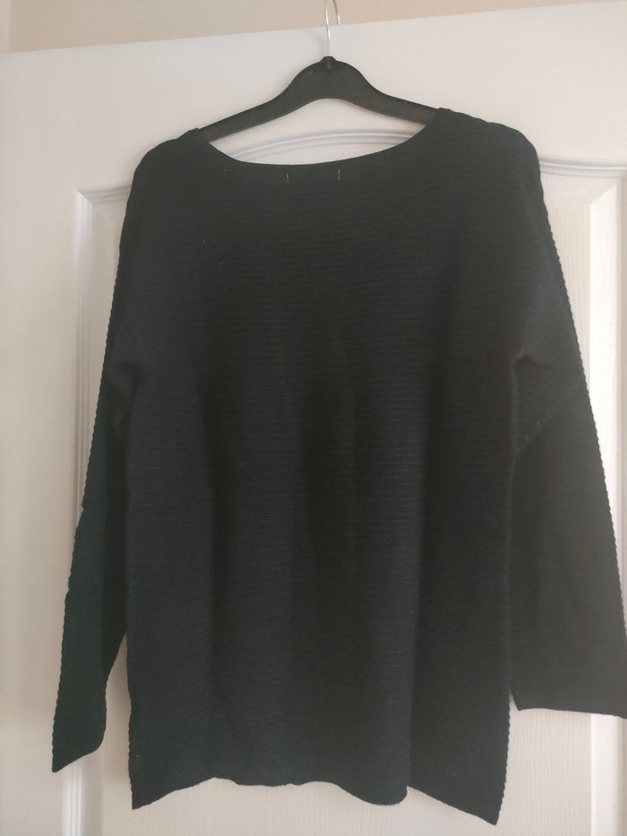 Pull femme taille 38/40 en très bon état - photo numéro 2