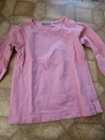 T-shirt manches longues Hema 2 ans