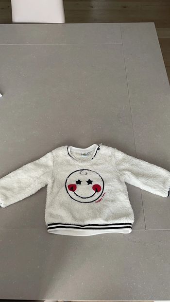 Pull 18 mois