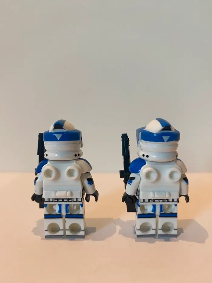 Figurine type lego 2 clones de la 501ème légion. Star Wars - photo numéro 3