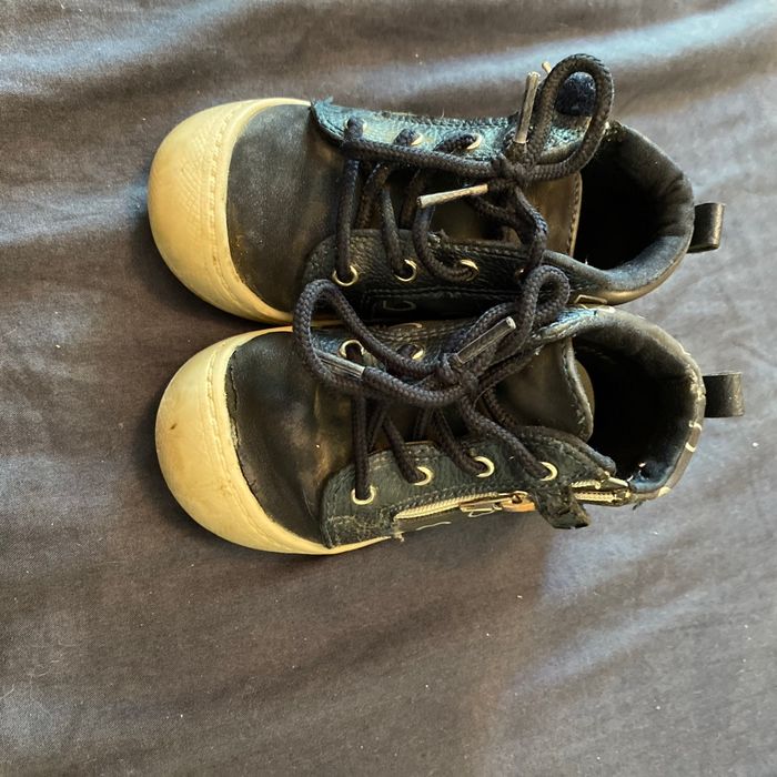 Chaussures fille 21