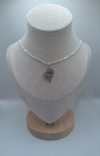 Collier coeur, rose rouge