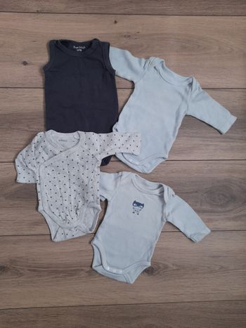 Bodys 1 mois