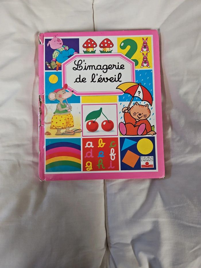 Livre "L'imagerie des l'éveil"