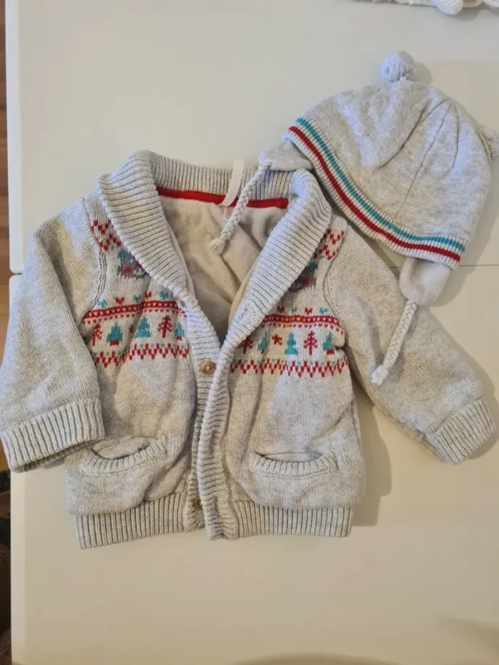 Ensemble gilet + bonnet