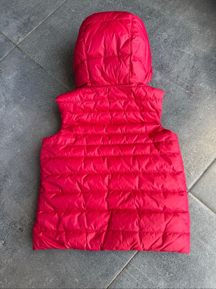 Veste sans manche boss 2 ans - photo numéro 4