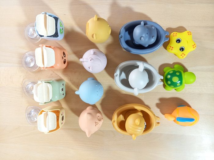 Jouets de bain 🏷 - photo numéro 3