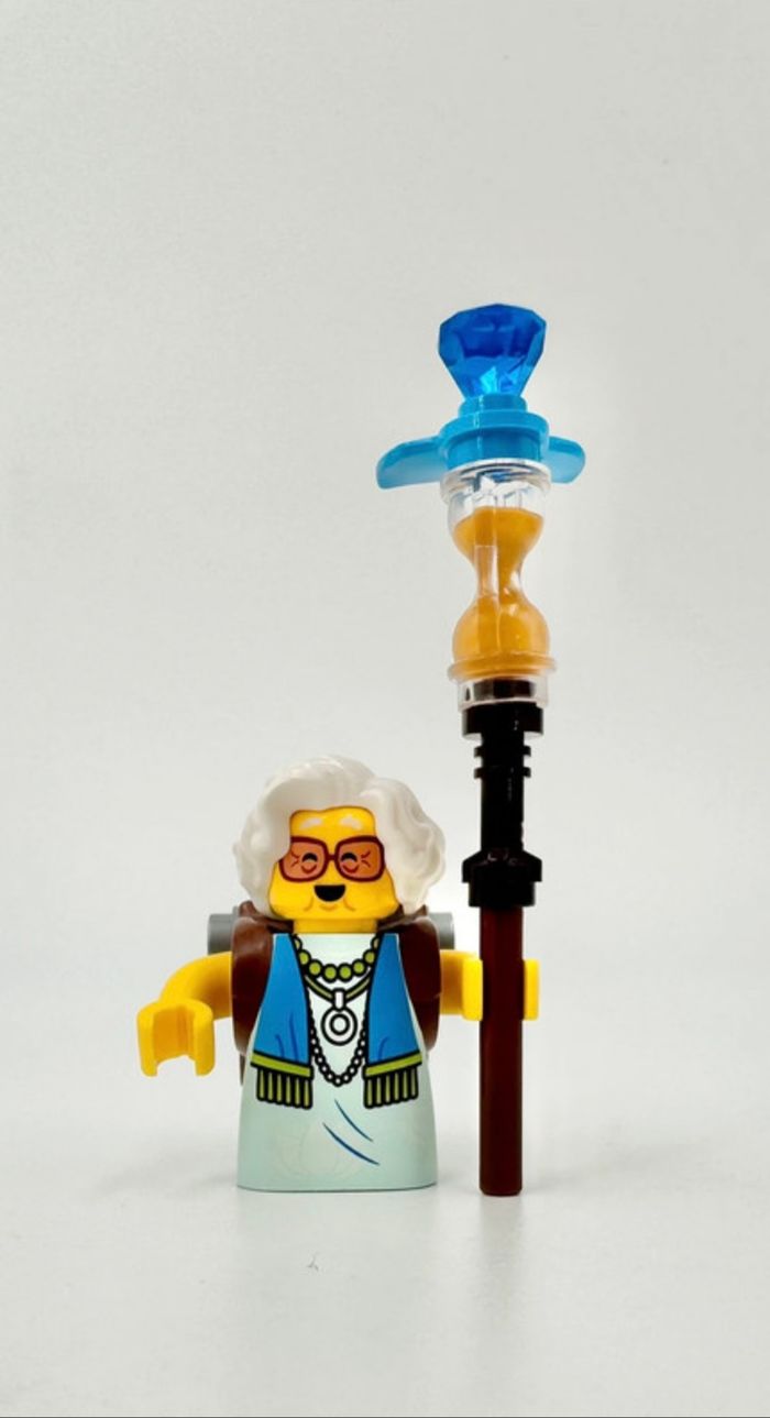 Lego Figurines Dreamzzz : Mme Castillo (visage double), sac à dos brun et argenté équipée - NEUF