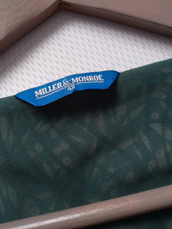 Robe vert sapin motifs feuilles et fleurs 42 - photo numéro 3