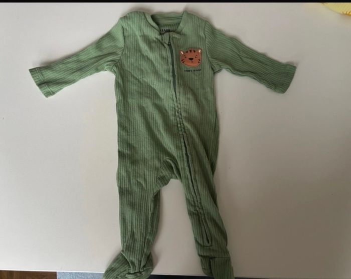 Pyjama 1 mois