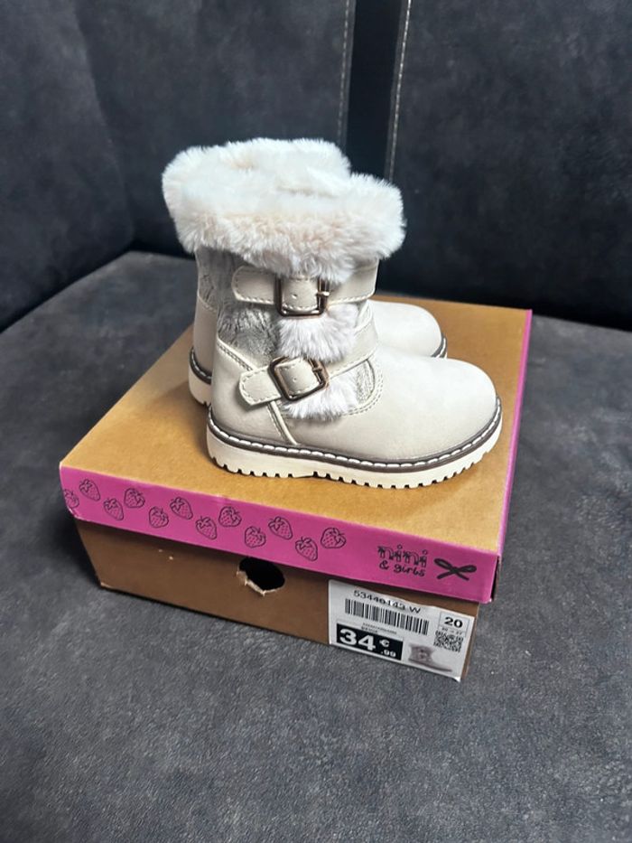 Bottines neuves - photo numéro 2