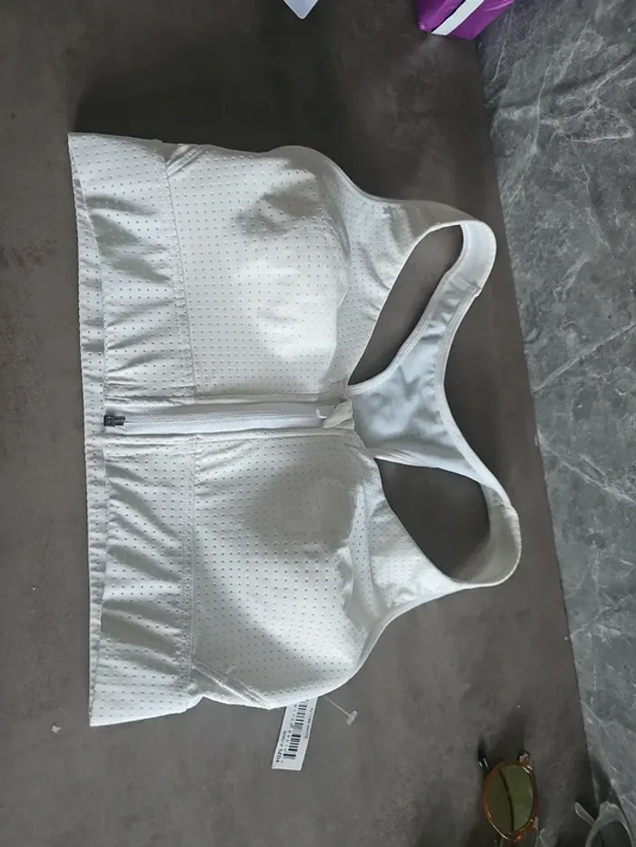 Brassiere sport femme taille M - photo numéro 3