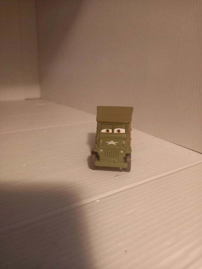 Cars sergent équipe mc queen - photo numéro 2