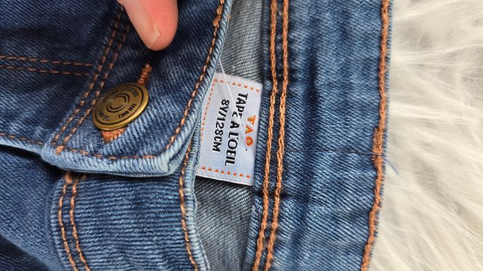 NEUF (non porté) 🏷😍 short en jeans 8 ans fille 💙🤩😍 - photo numéro 3