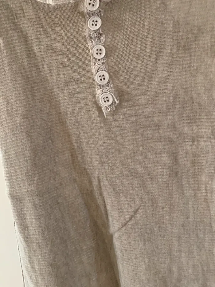 🔹 Débardeur gris chiné à dentelle – Taille S - photo numéro 2