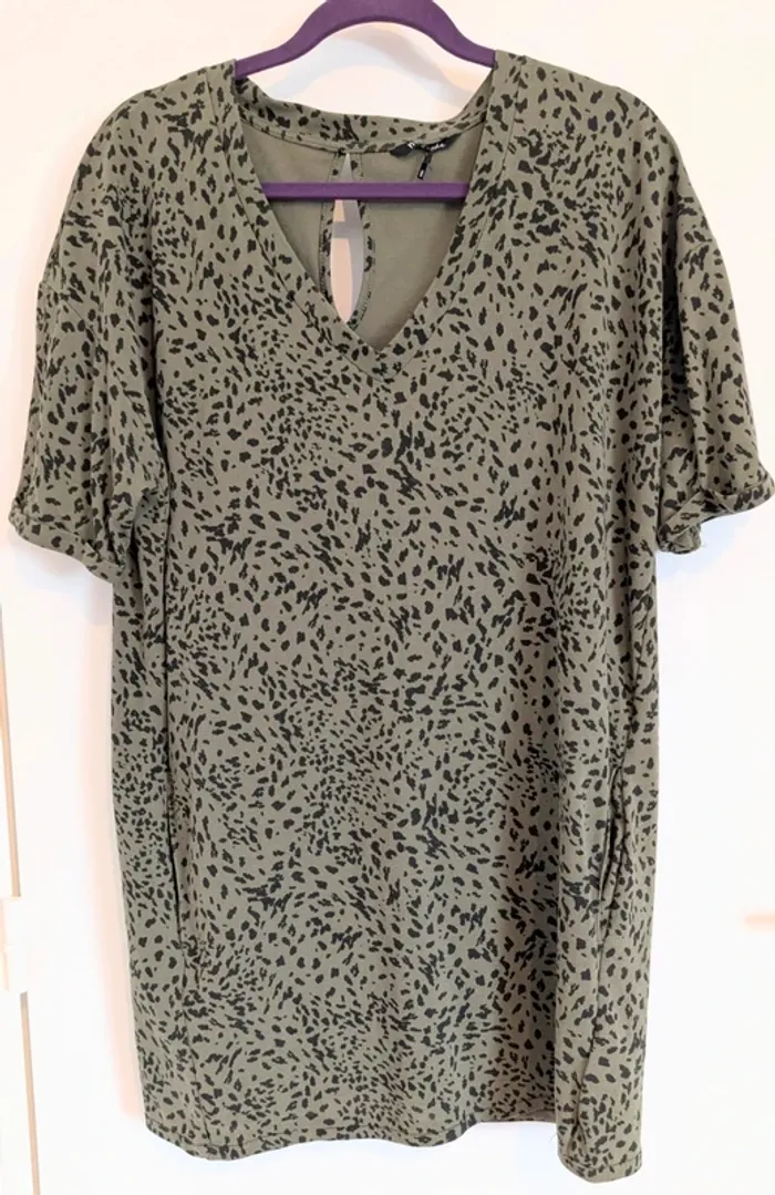 Robe courte léopard