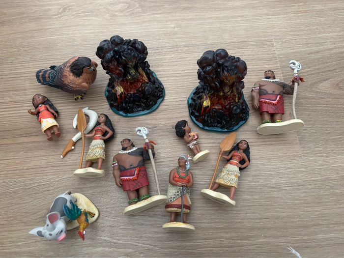 Lot figurines vaiana disney