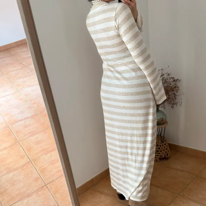 Robe en maille côtelée rayée beige et blanche Boohoo - photo numéro 2