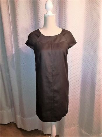 Robe Zara suédine marron, taille M, TBE !