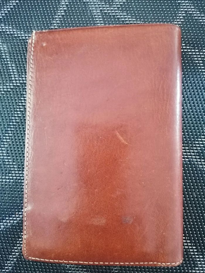 Portefeuille en cuir marron me champagne tbe - photo numéro 2