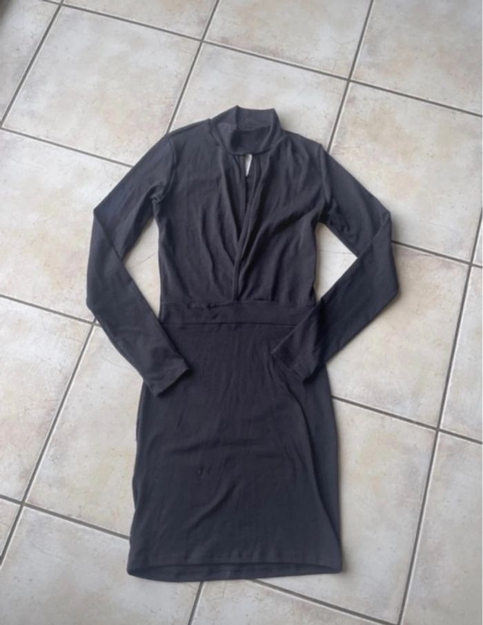 Robe moulante légère