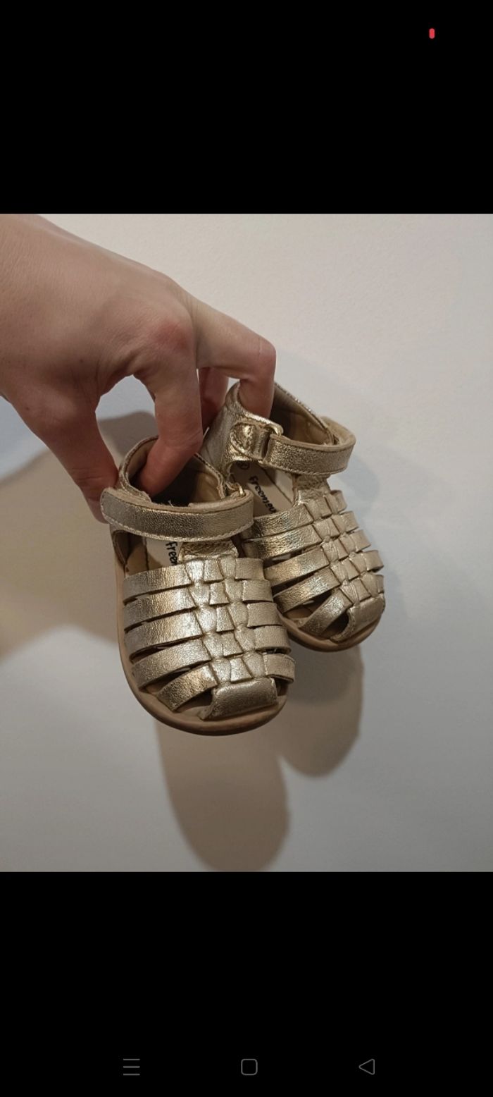 Sandales doré