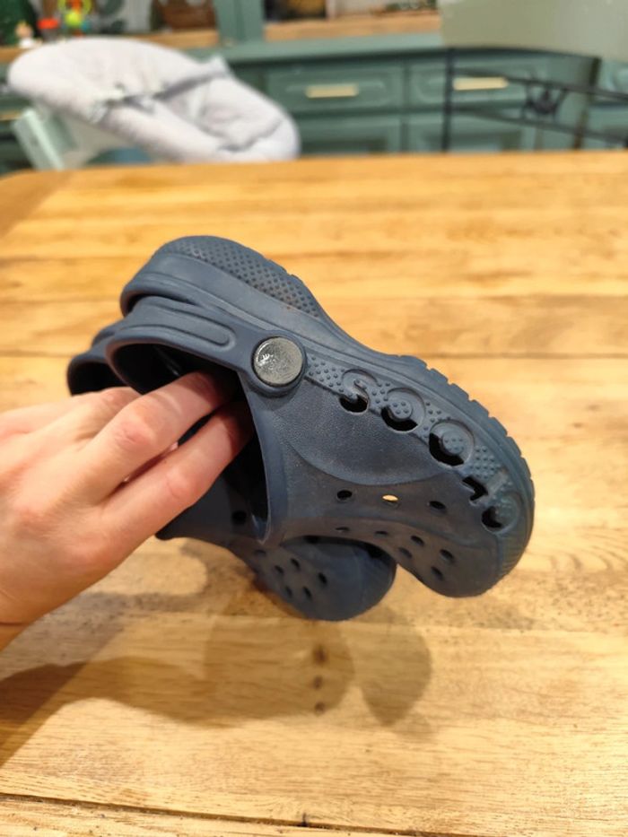 Crocs enfant mixte bleu marine taille 10 : 27-28 - photo numéro 6