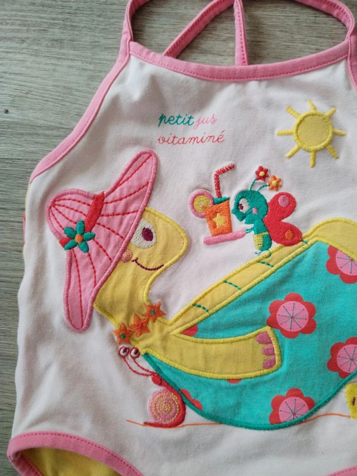Maillot de bain dpam 24 mois. - photo numéro 2