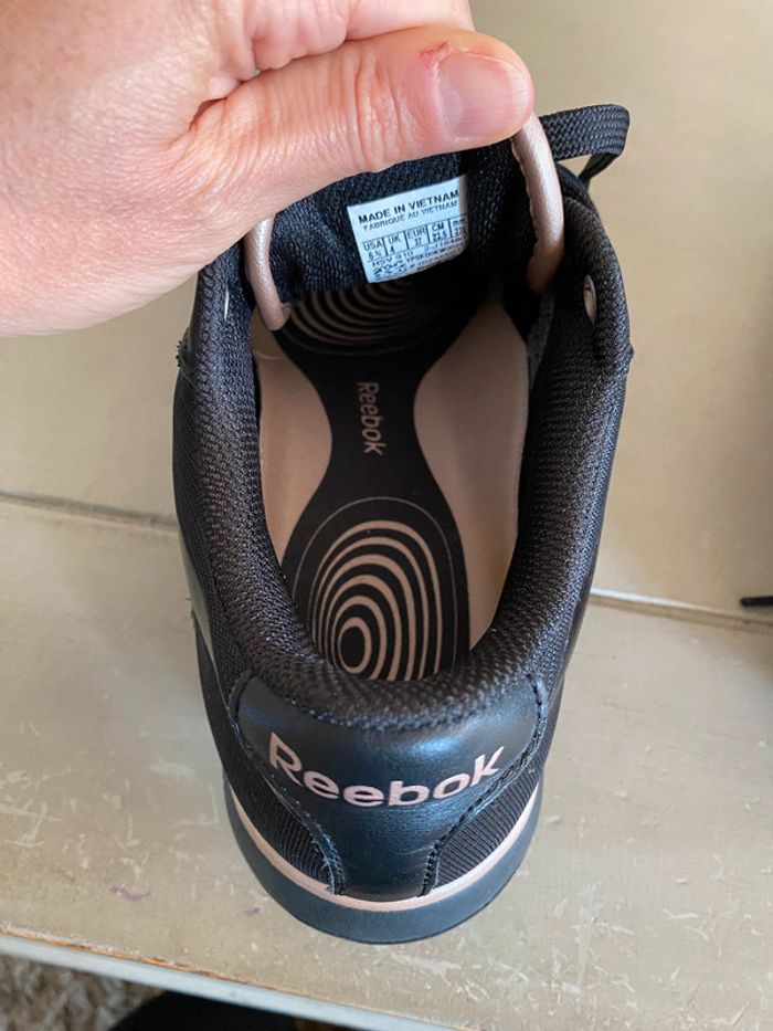 Basket vintage Reebok easy tone moving air inside smooth fit noire et rosé taille 37 - photo numéro 17