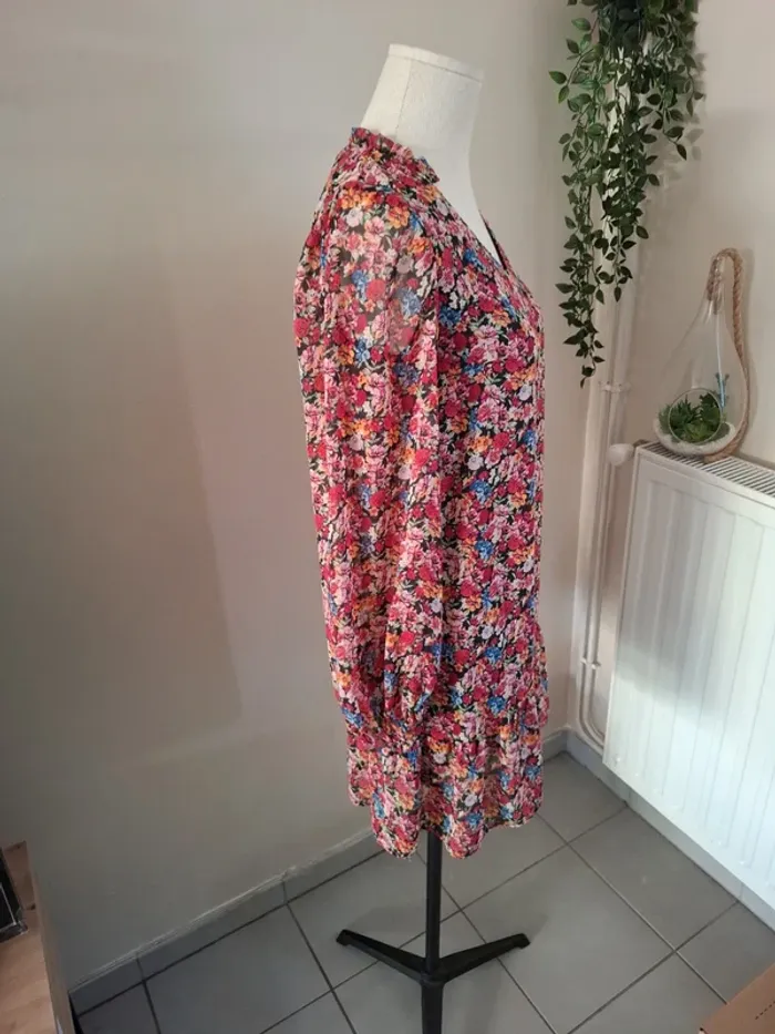 Robe fleurie Naf Naf T34 - photo numéro 3