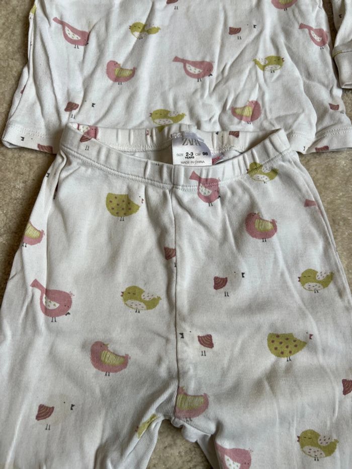 Pyjama taché - photo numéro 2
