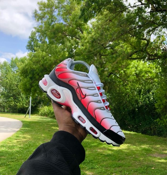 Tn blanc et rouge - photo numéro 6