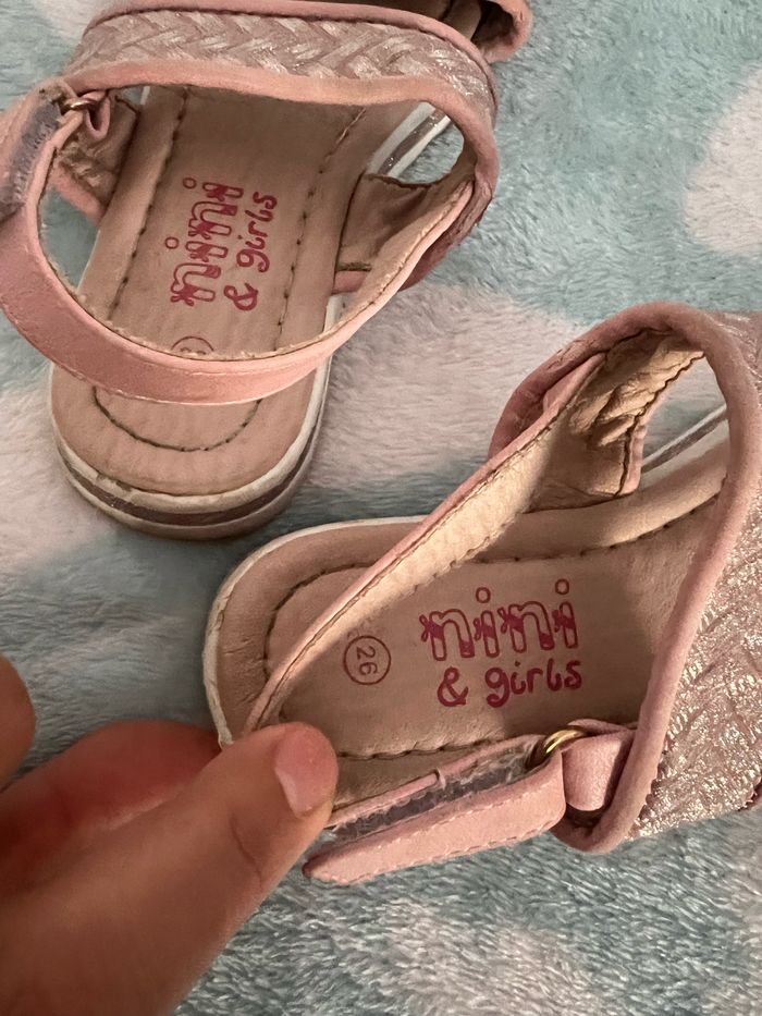 Sandal - photo numéro 4