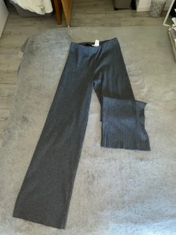 pantalon gris
