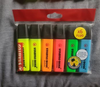 Lot de 6 surligneurs fluo NEUFS