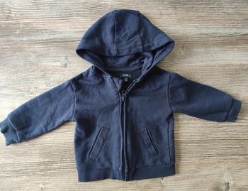 Veste zippée Kiabi taille 6 mois