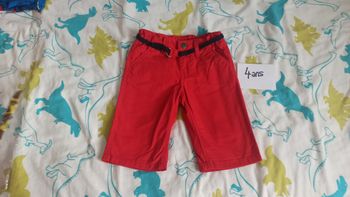 Short 4 ans