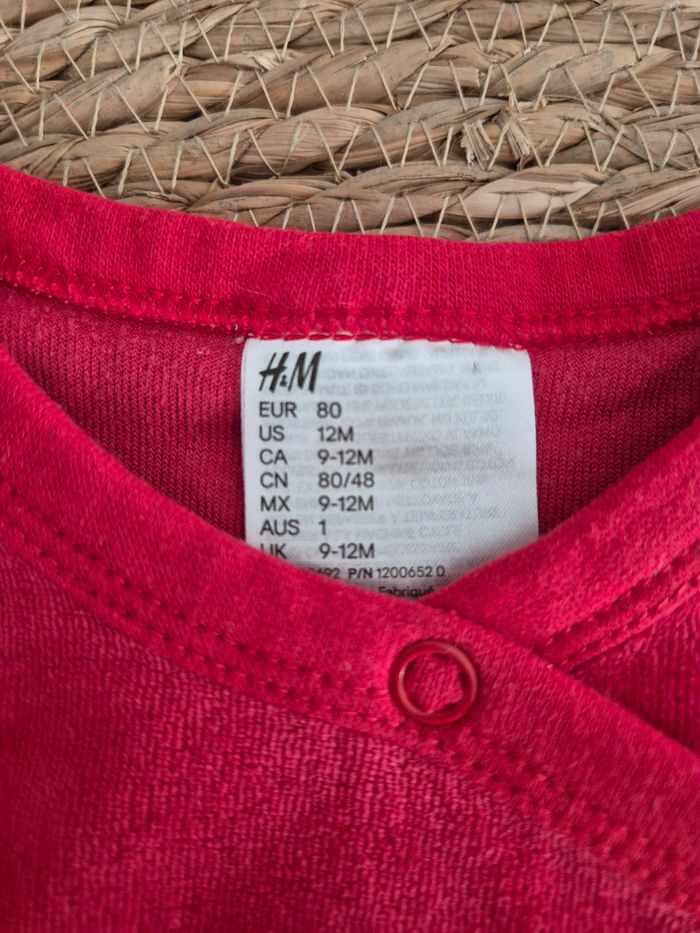 Grenouillère "petit renne de Noël" fille 12 mois H&M - photo numéro 4