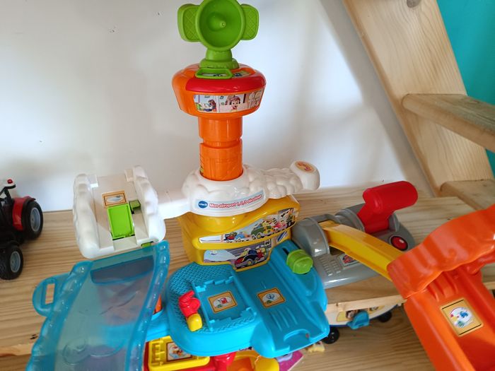 VTech tut tut aeroport - photo numéro 3