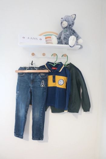 Ensemble polo Tissaia, pantalon Tape à l'oeil et gilet Okaïdi 4 ans