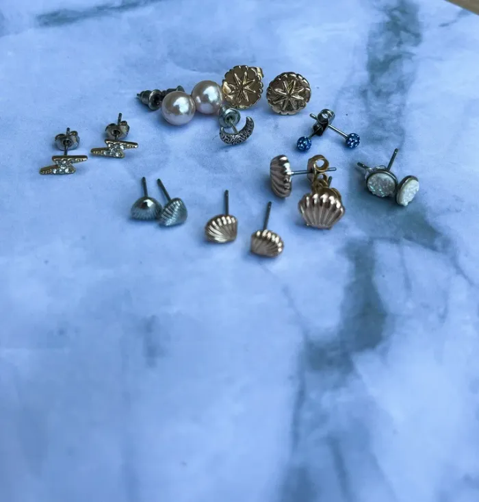 Lot vrac boucles d’oreilles toutes marques doré argenté fantaisie coquillage perle - photo numéro 3