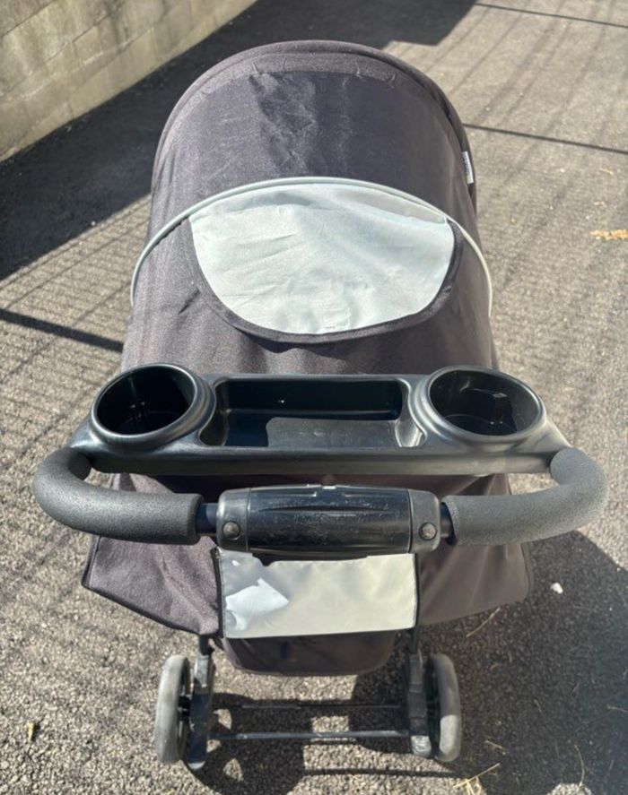 Poussette Hauck noire - photo numéro 2