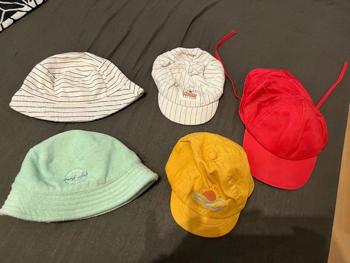 Lot casquettes chapeaux bob bébé 45-47