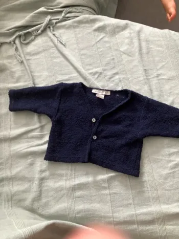 Veste contre vents et marées