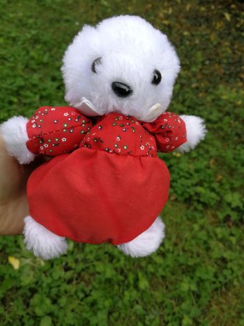 Peluche ours blanc habillé en rouge Yves Rocher vintage